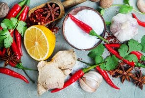 LE SALSE CON LA RADICE FRESCA O LO ZENZERO IN POLVERE - cibobenessere